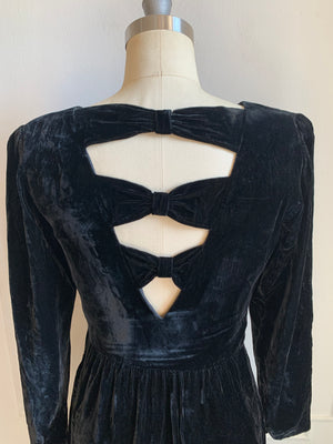 Vintage 80s Black Velvet Long Sleeve Bow Dress